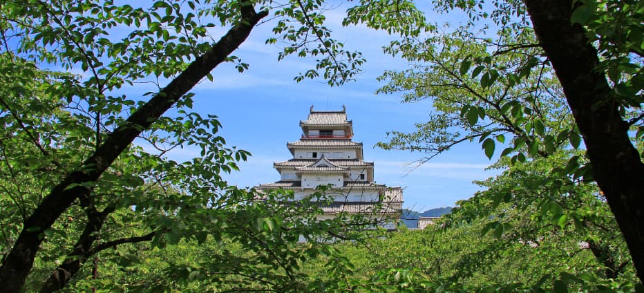 東北避暑採果趣~銀山溫泉.大內宿.會津若松城.會津鐵道.裏磐梯五色沼三溫泉五日